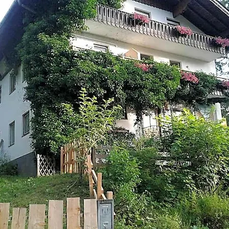 Adlerhorst Bed & Breakfast 3*