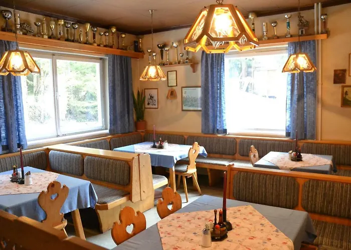 Bed & Breakfast Adlerhorst 3*